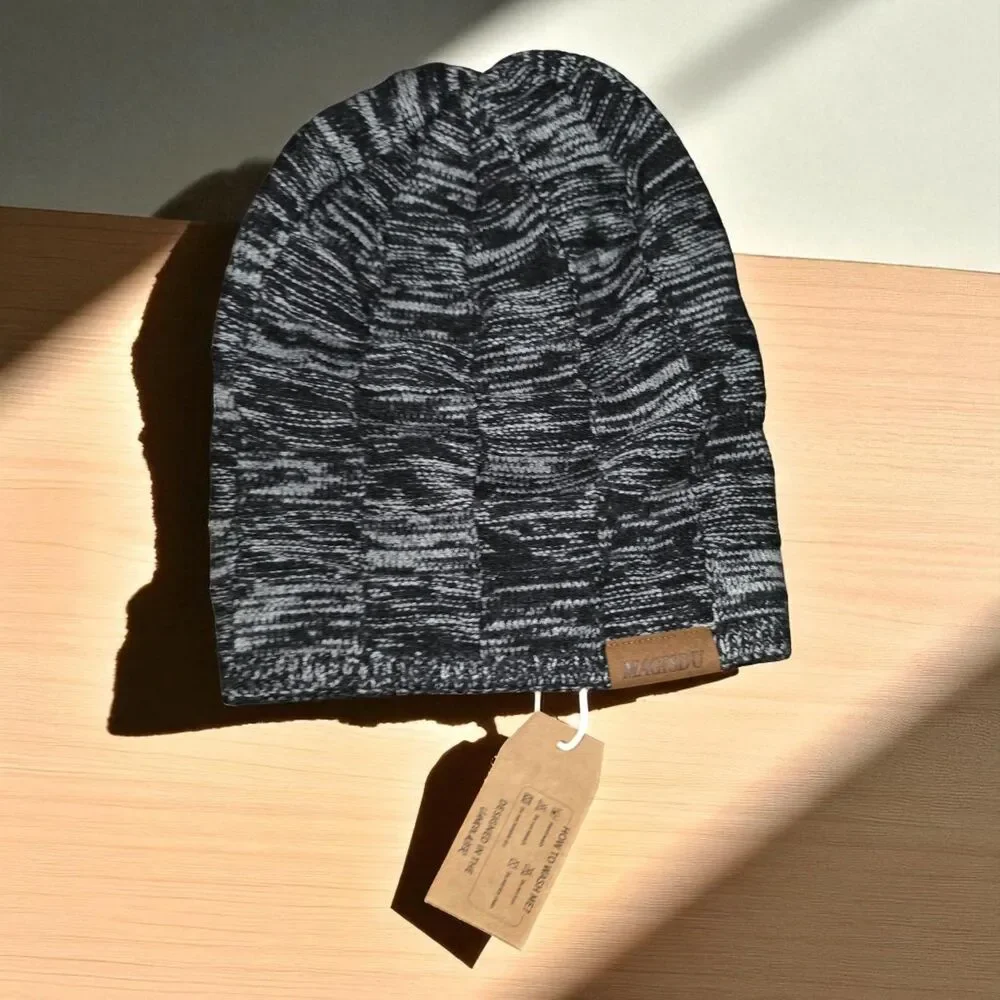 MAGISDU Unisex Hat Medium Gray Grey Black Cap Beanie 30% Wool Slouchy
